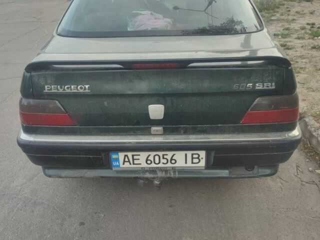 Зеленый Пежо 605, объемом двигателя 2 л и пробегом 300 тыс. км за 900 $, фото 2 на Automoto.ua
