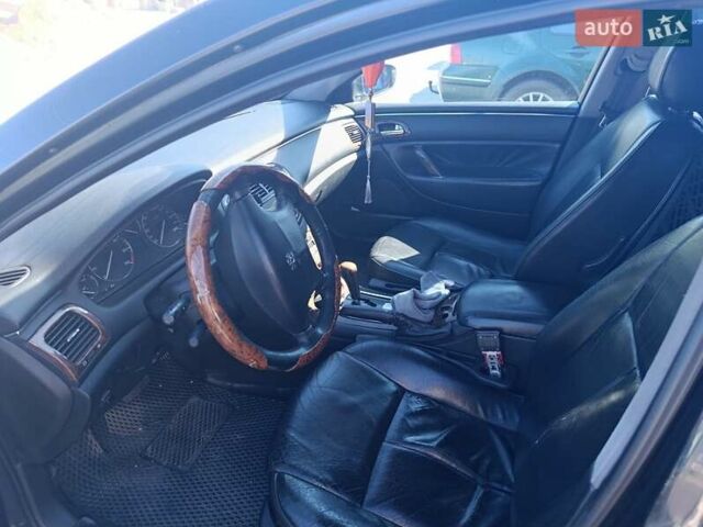 Черный Пежо 607, объемом двигателя 2.96 л и пробегом 290 тыс. км за 4500 $, фото 3 на Automoto.ua