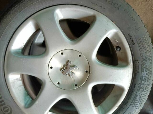 Черный Пежо 607, объемом двигателя 2.2 л и пробегом 291 тыс. км за 4175 $, фото 4 на Automoto.ua