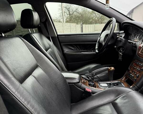Черный Пежо 607, объемом двигателя 2.2 л и пробегом 292 тыс. км за 4500 $, фото 8 на Automoto.ua