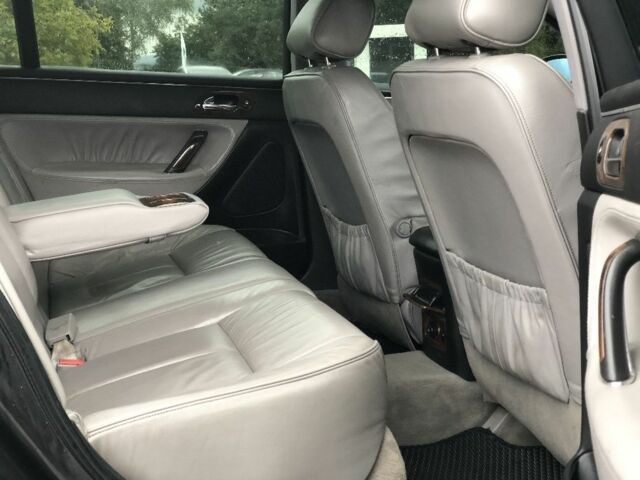 Пежо 607 2003 в Черновцах на Automoto.ua Черный Пежо 607, объемом двигателя 2.2 л и пробегом 3 тыс. км за 2900 $, фото 10 на Automoto.ua