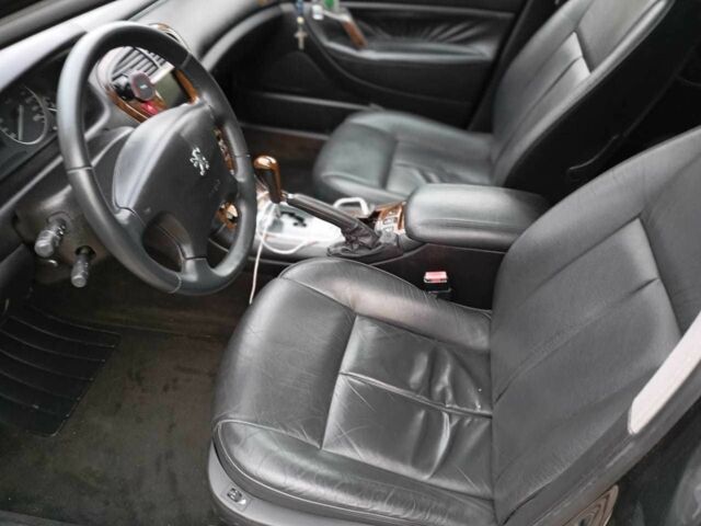 Черный Пежо 607, объемом двигателя 2.2 л и пробегом 291 тыс. км за 4175 $, фото 5 на Automoto.ua