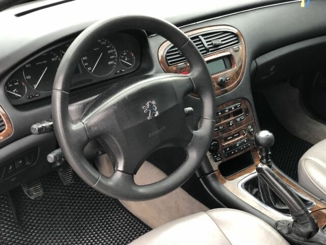 Пежо 607 2003 в Черновцах на Automoto.ua Черный Пежо 607, объемом двигателя 2.2 л и пробегом 3 тыс. км за 2900 $, фото 12 на Automoto.ua