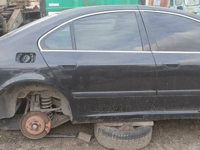 Черный Пежо 607, объемом двигателя 2.2 л и пробегом 350 тыс. км за 1000 $, фото 1 на Automoto.ua