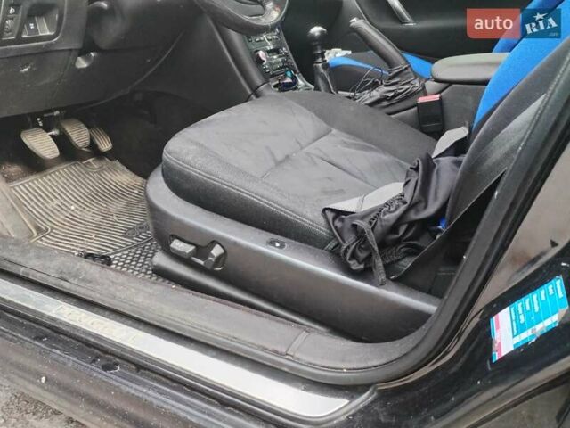 Черный Пежо 607, объемом двигателя 2.2 л и пробегом 460 тыс. км за 2124 $, фото 7 на Automoto.ua