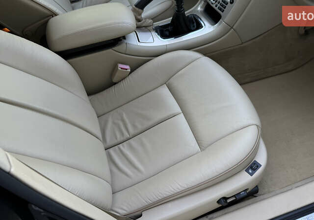 Черный Пежо 607, объемом двигателя 2.2 л и пробегом 212 тыс. км за 5900 $, фото 16 на Automoto.ua