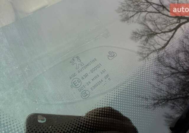 Чорний Пежо 607, об'ємом двигуна 2.2 л та пробігом 218 тис. км за 5800 $, фото 50 на Automoto.ua