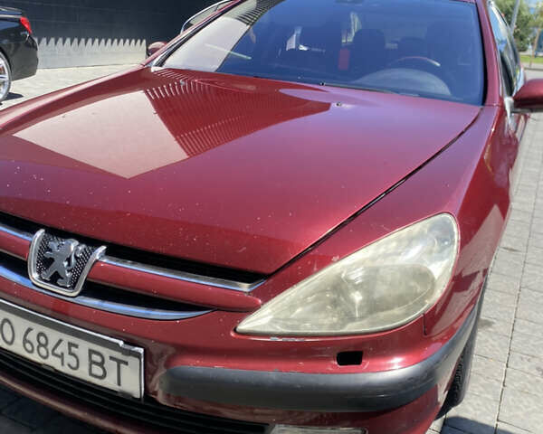 Пежо 607 2004 в Ужгороде на Automoto.ua Красный Пежо 607, объемом двигателя 2.2 л и пробегом 370 тыс. км за 3700 $, фото 1 на Automoto.ua