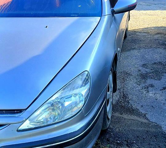 Пежо 607, объемом двигателя 2.2 л и пробегом 330 тыс. км за 2500 $, фото 1 на Automoto.ua