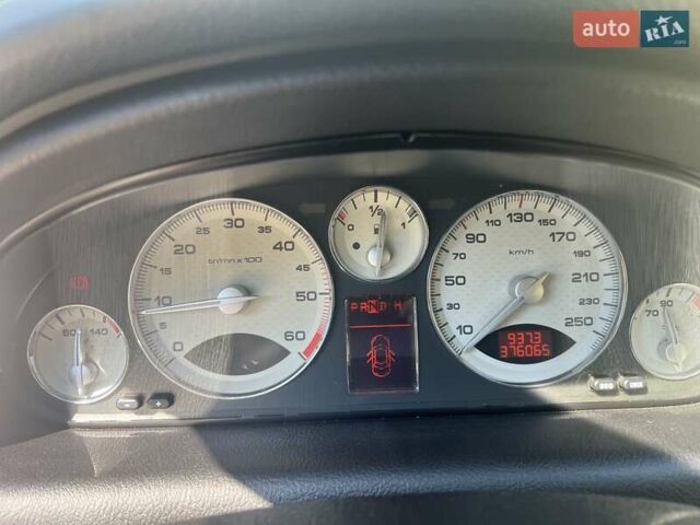 Пежо 607, объемом двигателя 2.2 л и пробегом 376 тыс. км за 5500 $, фото 6 на Automoto.ua
