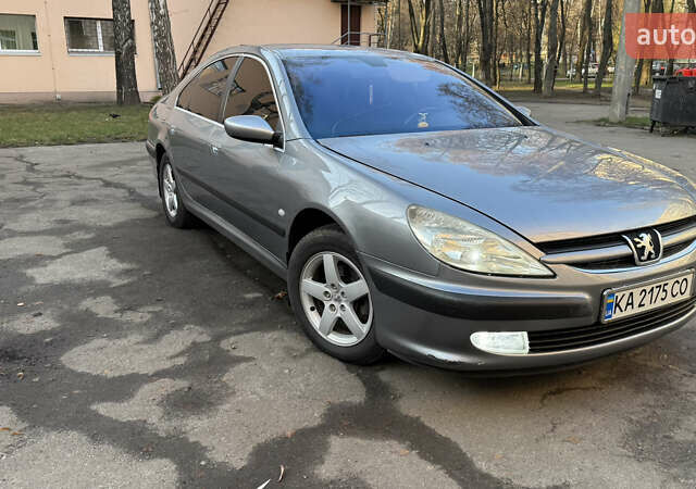 Серый Пежо 607, объемом двигателя 2.2 л и пробегом 343 тыс. км за 3700 $, фото 1 на Automoto.ua