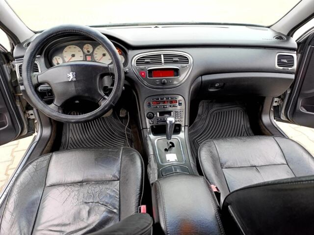 Серый Пежо 607, объемом двигателя 2.2 л и пробегом 333 тыс. км за 3000 $, фото 4 на Automoto.ua