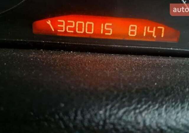Пежо 607 2001 в Киеве на Automoto.ua Серый Пежо 607, объемом двигателя 2.23 л и пробегом 320 тыс. км за 4500 $, фото 10 на Automoto.ua