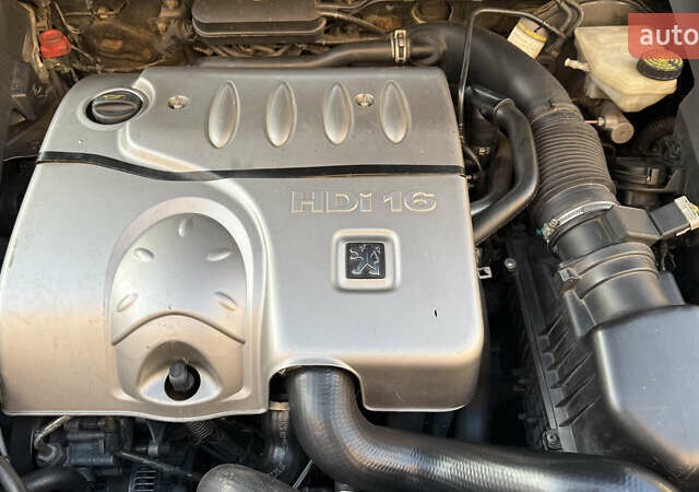 Серый Пежо 607, объемом двигателя 2.2 л и пробегом 343 тыс. км за 3700 $, фото 9 на Automoto.ua