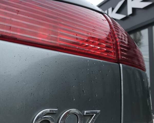 Сірий Пежо 607, об'ємом двигуна 2.2 л та пробігом 404 тис. км за 4000 $, фото 17 на Automoto.ua