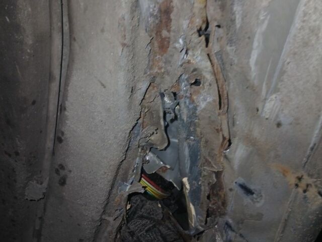 Серый Пежо 607, объемом двигателя 0 л и пробегом 4 тыс. км за 1884 $, фото 3 на Automoto.ua