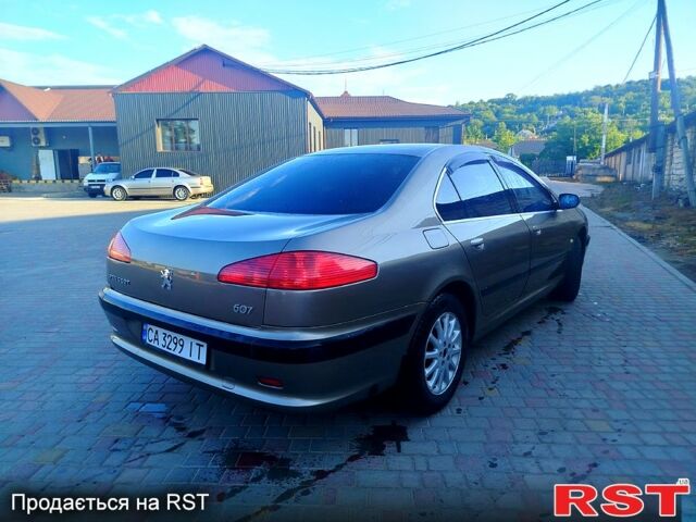 Серый Пежо 607, объемом двигателя 2 л и пробегом 280 тыс. км за 3600 $, фото 2 на Automoto.ua