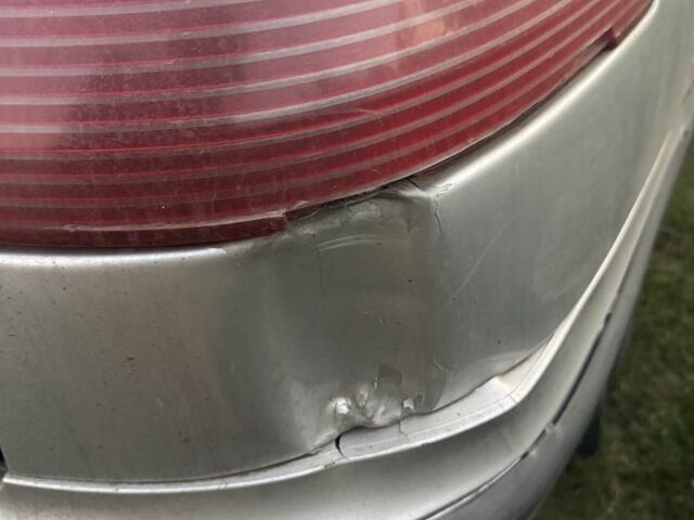 Серый Пежо 607, объемом двигателя 2.2 л и пробегом 270 тыс. км за 992 $, фото 6 на Automoto.ua