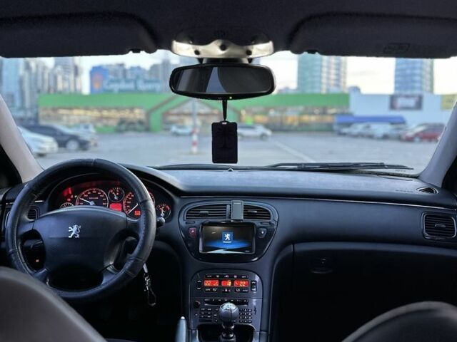 Серый Пежо 607, объемом двигателя 2.2 л и пробегом 500 тыс. км за 3299 $, фото 14 на Automoto.ua