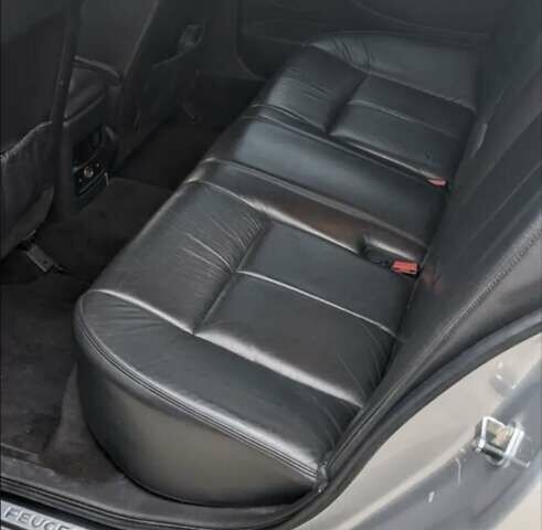 Серый Пежо 607, объемом двигателя 2.72 л и пробегом 298 тыс. км за 5100 $, фото 3 на Automoto.ua