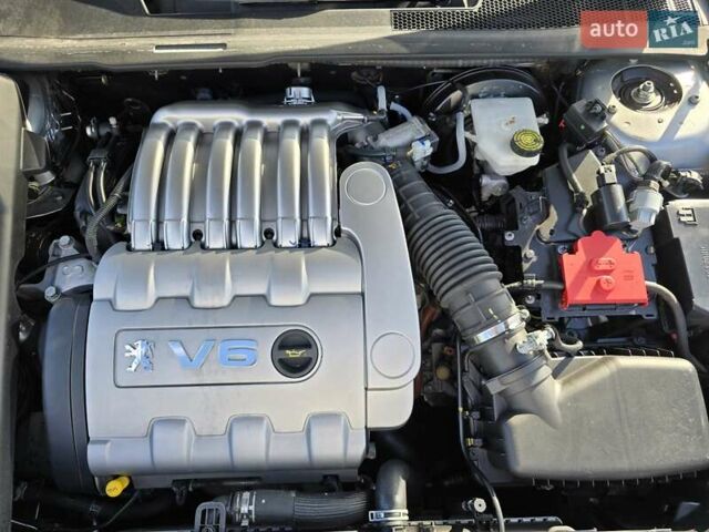 Сірий Пежо 607, об'ємом двигуна 2.95 л та пробігом 135 тис. км за 10800 $, фото 20 на Automoto.ua