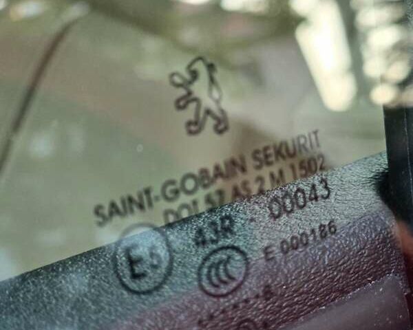 Сірий Пежо 607, об'ємом двигуна 2.95 л та пробігом 135 тис. км за 10800 $, фото 66 на Automoto.ua