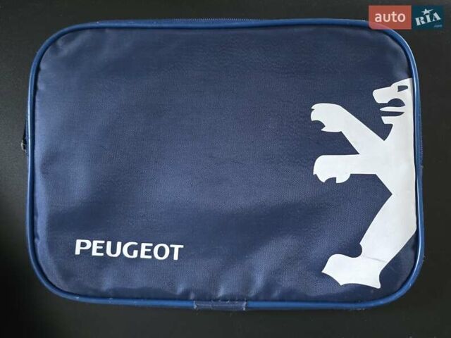 Сірий Пежо 607, об'ємом двигуна 2.95 л та пробігом 135 тис. км за 10800 $, фото 71 на Automoto.ua