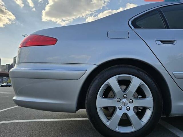 Сірий Пежо 607, об'ємом двигуна 2.95 л та пробігом 135 тис. км за 10800 $, фото 8 на Automoto.ua