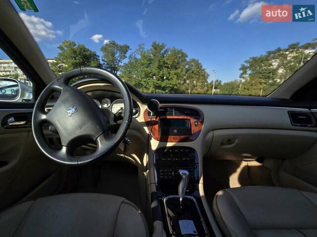 Сірий Пежо 607, об'ємом двигуна 2.95 л та пробігом 135 тис. км за 10800 $, фото 32 на Automoto.ua