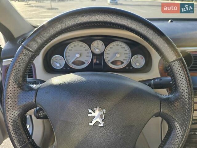 Сірий Пежо 607, об'ємом двигуна 2.95 л та пробігом 135 тис. км за 10800 $, фото 7 на Automoto.ua