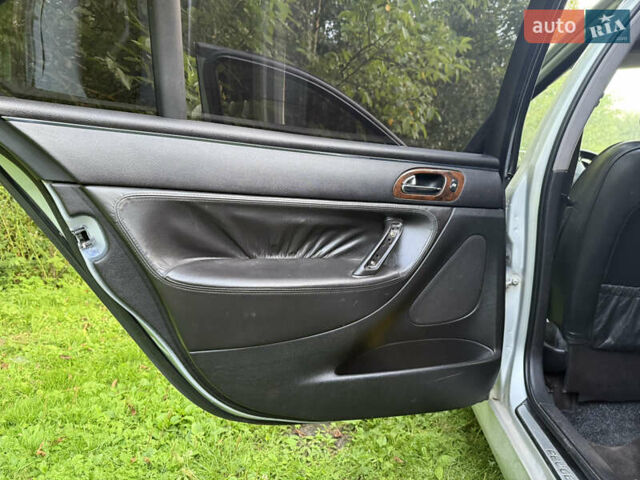 Серый Пежо 607, объемом двигателя 2.18 л и пробегом 450 тыс. км за 3750 $, фото 32 на Automoto.ua