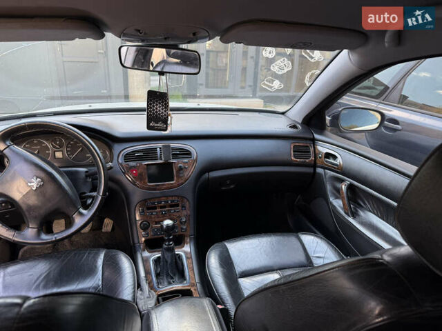 Серый Пежо 607, объемом двигателя 2.18 л и пробегом 450 тыс. км за 3750 $, фото 24 на Automoto.ua