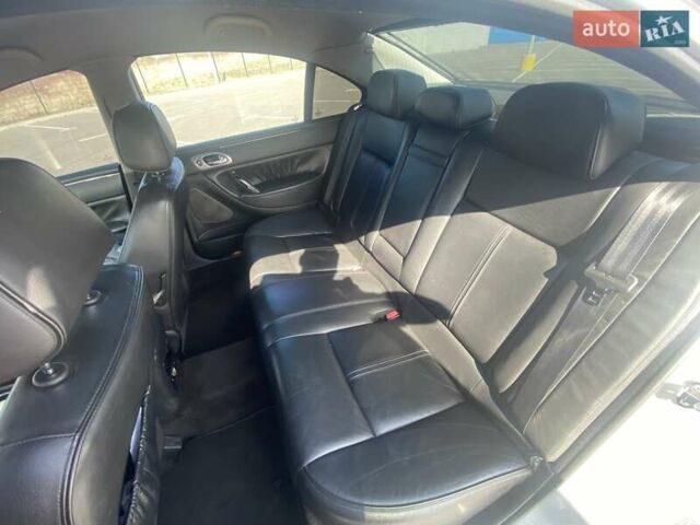 Серый Пежо 607, объемом двигателя 2.7 л и пробегом 349 тыс. км за 5700 $, фото 26 на Automoto.ua