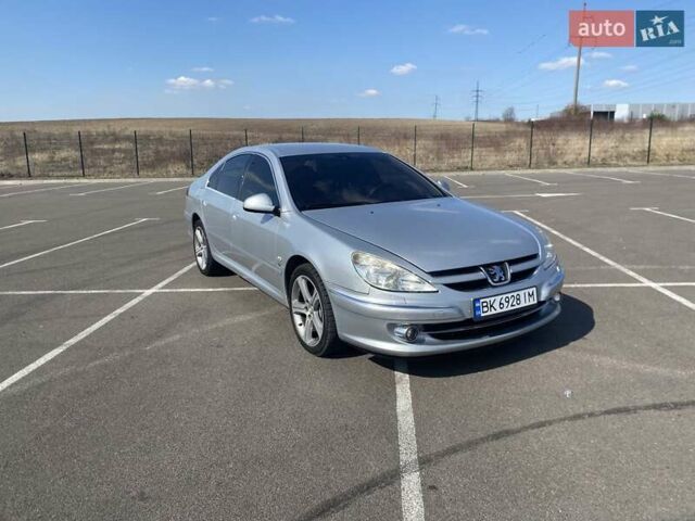 Серый Пежо 607, объемом двигателя 2.7 л и пробегом 349 тыс. км за 5700 $, фото 19 на Automoto.ua