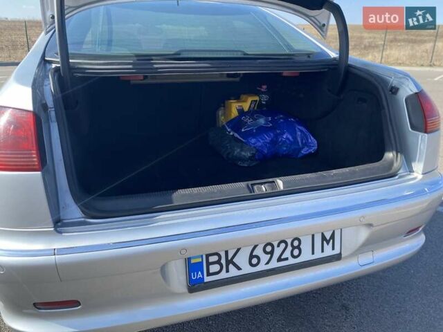 Серый Пежо 607, объемом двигателя 2.7 л и пробегом 349 тыс. км за 5700 $, фото 28 на Automoto.ua