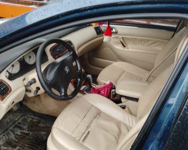 Синий Пежо 607, объемом двигателя 2.2 л и пробегом 300 тыс. км за 1500 $, фото 1 на Automoto.ua