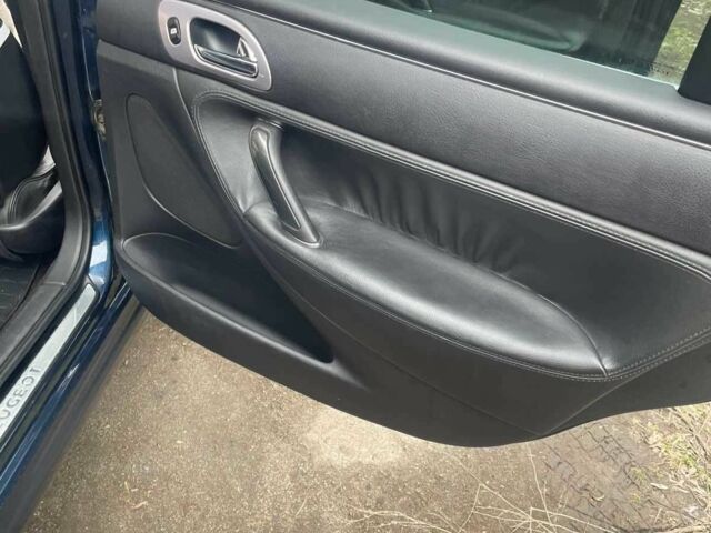 Синій Пежо 607, об'ємом двигуна 2.7 л та пробігом 275 тис. км за 5000 $, фото 12 на Automoto.ua