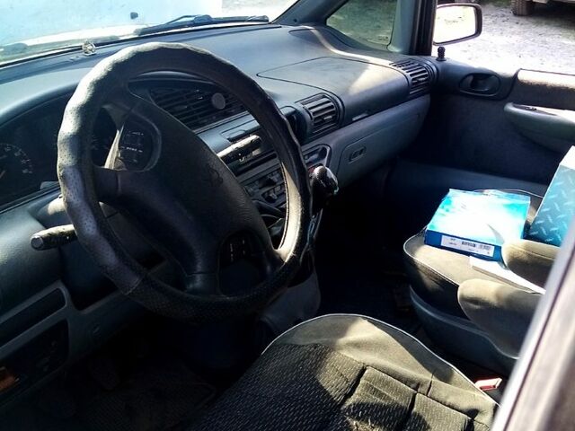 Белый Пежо 806, объемом двигателя 2 л и пробегом 500 тыс. км за 2610 $, фото 3 на Automoto.ua