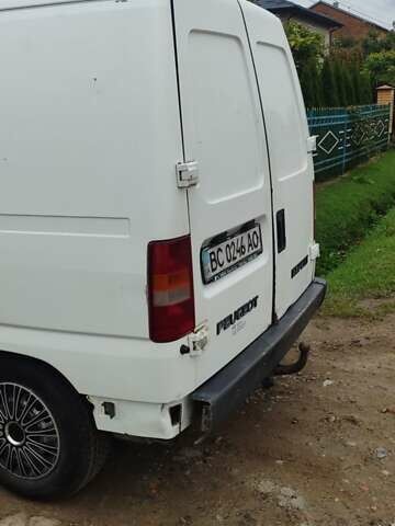 Белый Пежо 806, объемом двигателя 1.9 л и пробегом 330 тыс. км за 2200 $, фото 25 на Automoto.ua