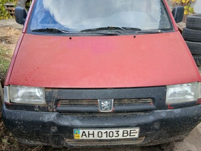 Красный Пежо 806, объемом двигателя 0 л и пробегом 150 тыс. км за 1187 $, фото 5 на Automoto.ua