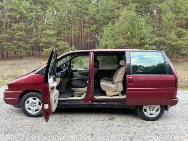 Красный Пежо 806, объемом двигателя 2 л и пробегом 235 тыс. км за 3400 $, фото 7 на Automoto.ua