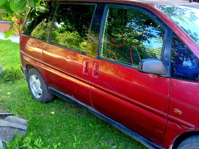 Пежо 806, объемом двигателя 2 л и пробегом 409 тыс. км за 4000 $, фото 5 на Automoto.ua