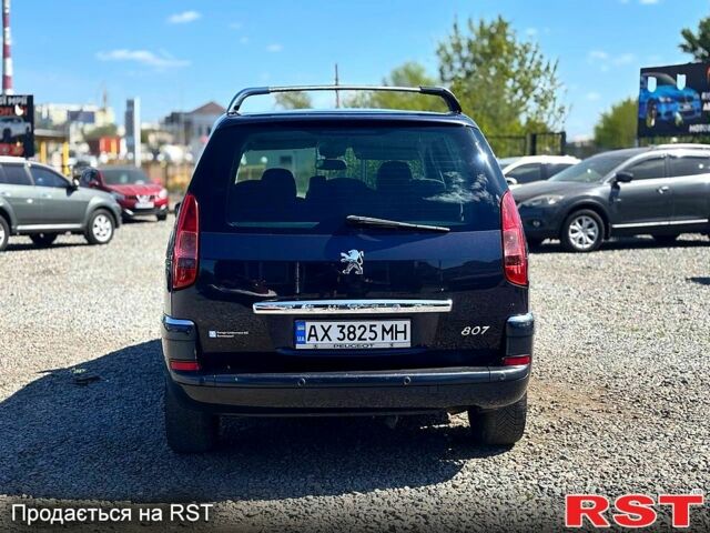 Серый Пежо 806, объемом двигателя 2 л и пробегом 259 тыс. км за 7900 $, фото 3 на Automoto.ua