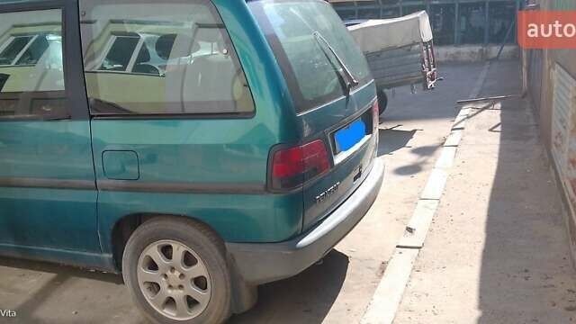 Зеленый Пежо 806, объемом двигателя 2 л и пробегом 260 тыс. км за 1500 $, фото 4 на Automoto.ua