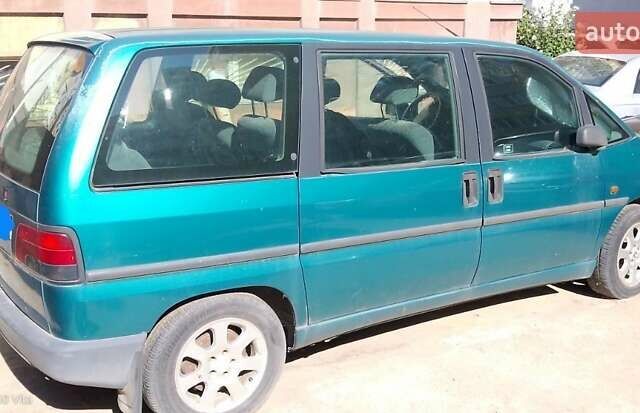 Зеленый Пежо 806, объемом двигателя 2 л и пробегом 260 тыс. км за 1500 $, фото 3 на Automoto.ua