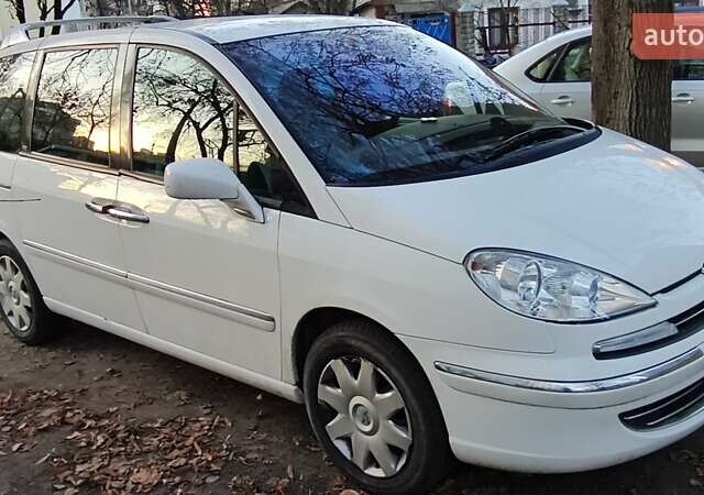 Белый Пежо 807, объемом двигателя 2 л и пробегом 247 тыс. км за 5500 $, фото 2 на Automoto.ua