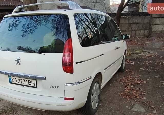 Белый Пежо 807, объемом двигателя 2 л и пробегом 247 тыс. км за 5500 $, фото 7 на Automoto.ua