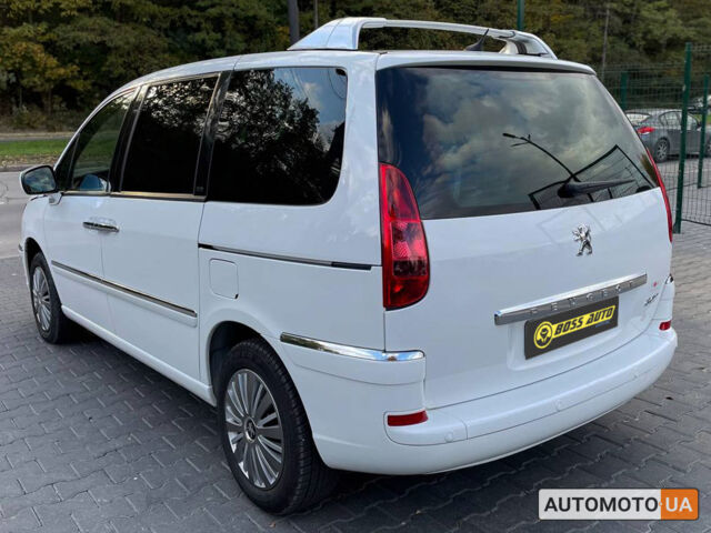 Белый Пежо 807, объемом двигателя 2 л и пробегом 184 тыс. км за 9400 $, фото 4 на Automoto.ua