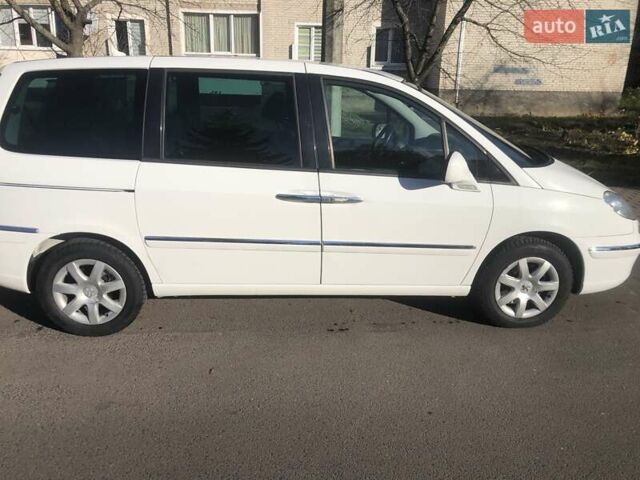 Білий Пежо 807, об'ємом двигуна 2 л та пробігом 300 тис. км за 8300 $, фото 6 на Automoto.ua