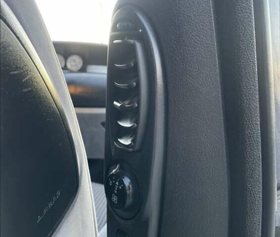 Бежевый Пежо 807, объемом двигателя 2 л и пробегом 240 тыс. км за 6500 $, фото 5 на Automoto.ua